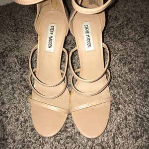 Steve Madden Gladiator Heels Size 7.5